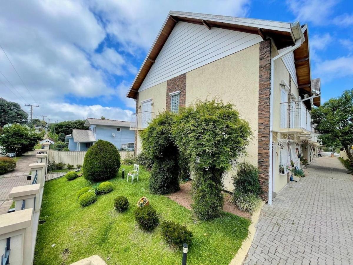 Casa Triplex 3 Dorm A 6Qd Rua Coberta Канела Екстер'єр фото