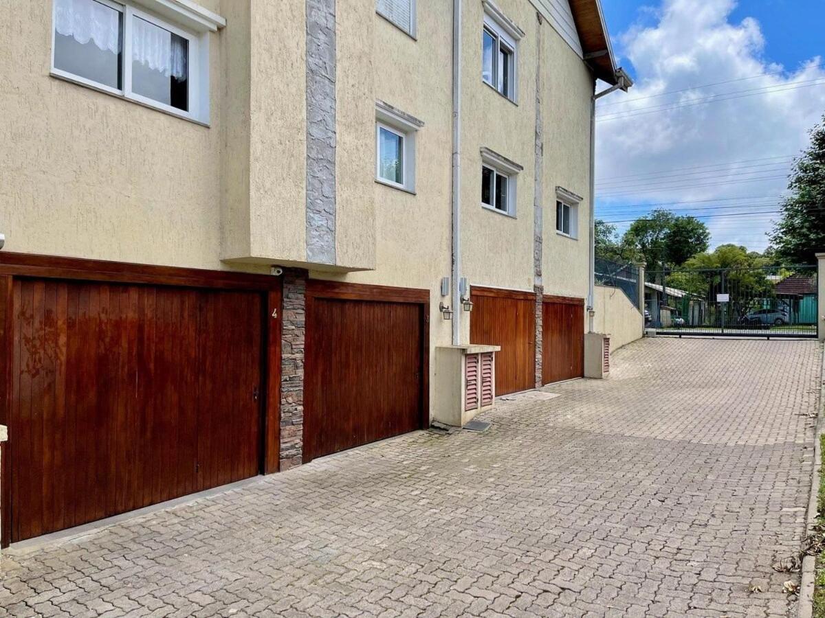 Casa Triplex 3 Dorm A 6Qd Rua Coberta Канела Екстер'єр фото